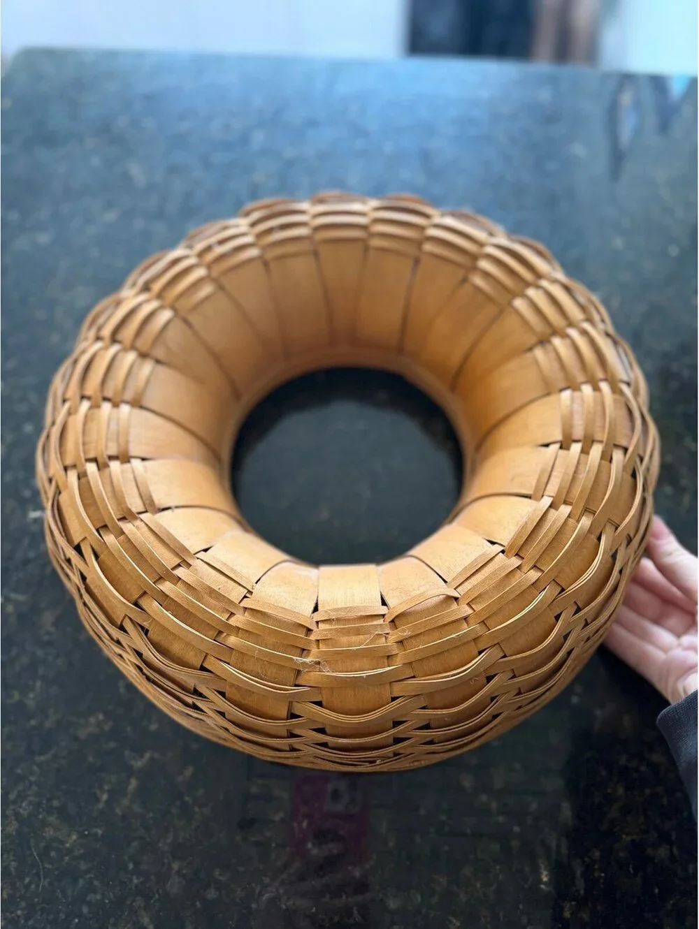 Longaberger 2007 Handmade Woven Wood Round Storage Basket 14” Wreath Chip Basket